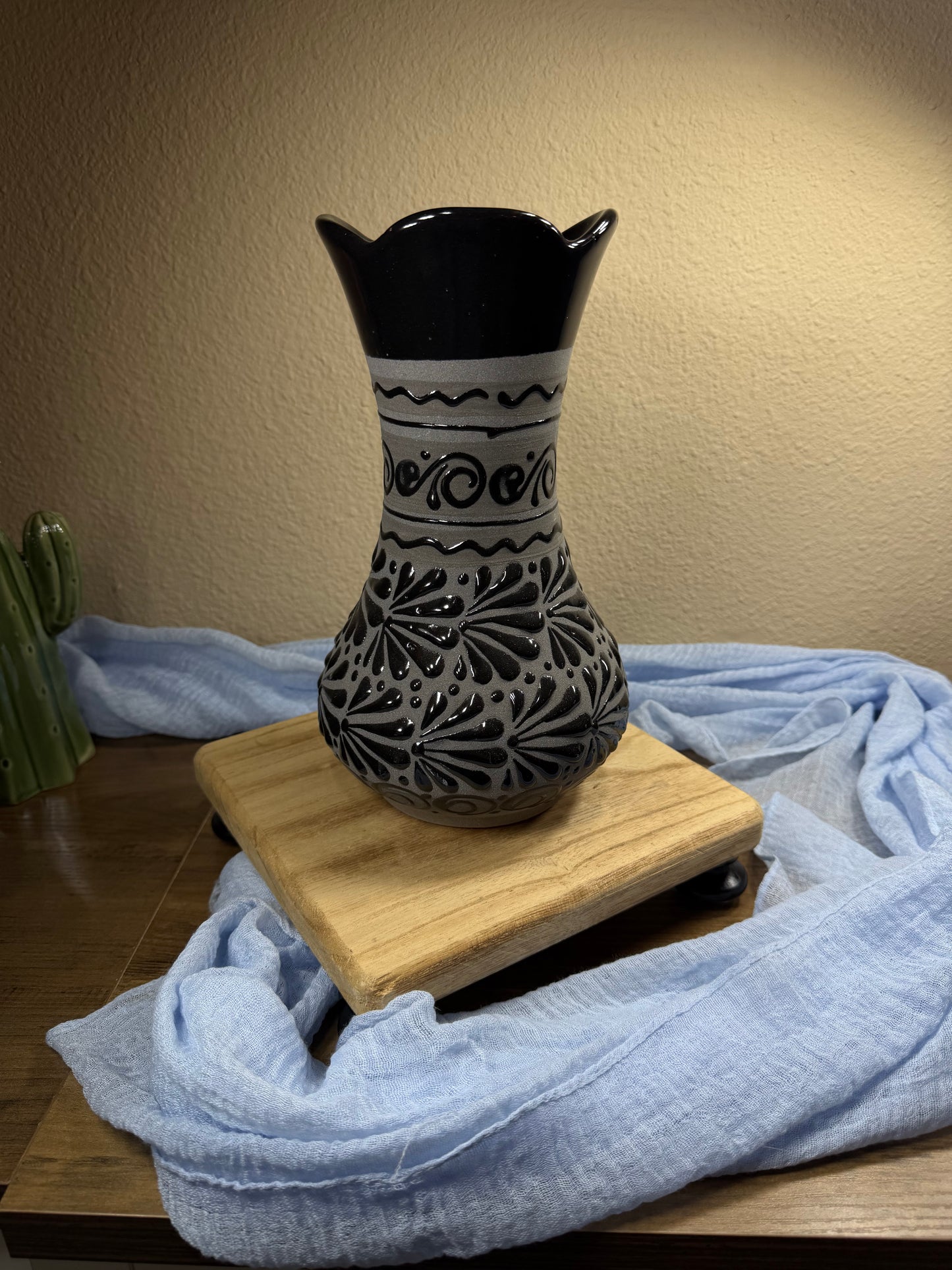 Flower vase